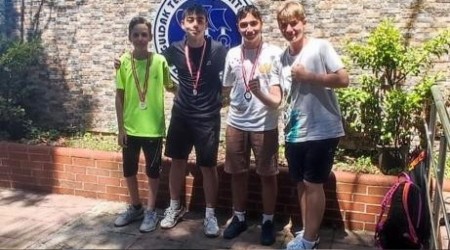 Dzceli Tenisiler Zonguldak'taki Turnuvadan 5 Madalya le Dndler